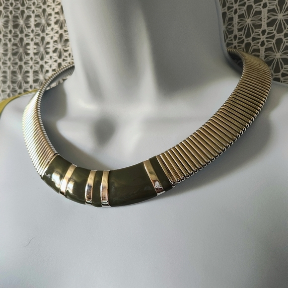 Monet Necklace - Picture 3 of 8
